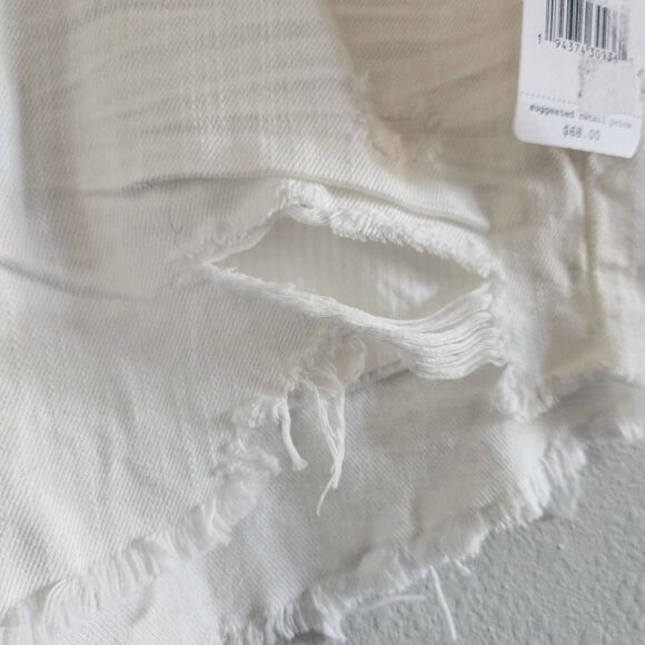 FREE PEOPLE Loving Good Vibrations Cutoffs Size 30 - Picture 4 of 9